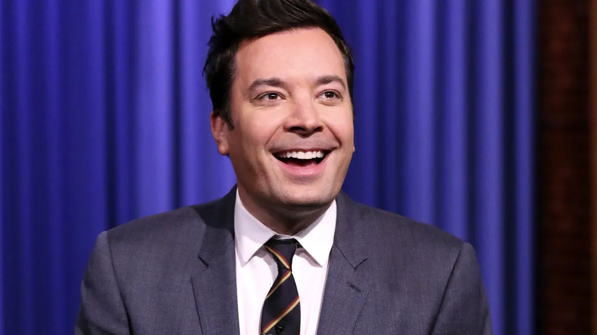 Prezentatorul Jimmy Fallon recunoaște că a avut Covid-19