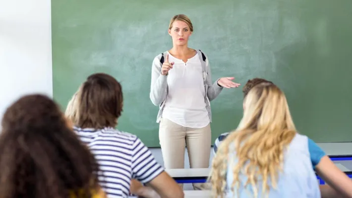 Măsură nouă: profesorii, evaluați psihiatric înainte de angajare