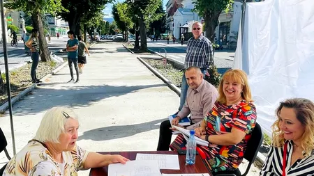 Primarul Elena Lasconi ține audiențe în stradă!
