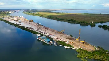 Sulina vizează relizarea unui port „neconvențional”