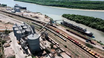 Achiziție cu greutate. Statul român pune mâna pe Portul Giurgiulești