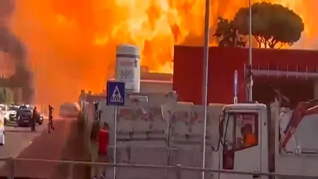Explozie puternică la o benzinărie din Roma: peste 30 de răniți, inclusiv polițiști și un pompier (VIDEO)