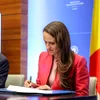 Oana Țoiu și USR își fac imagine pe spatele Nadiei Comăneci, cu ajutorul COSR