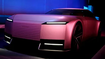 Jaguar Type 00: O pisică roz care vrea să zgârie rău!