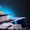 Restanțele salariale ale magistraților: decizia CCR se amână. Constituția pleacă la ștrand