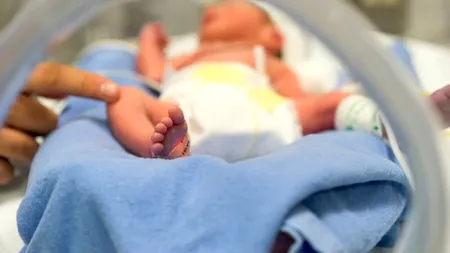 Un donator de spermă „a folosit nume false pentru a avea peste 60 de copii”