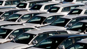 Boom pe piața auto din România. Vânzările și reparațiile trag industria în sus, creșteri spectaculoase în iulie