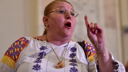 Diana Șoșoacă s-a dat din nou în spectacol