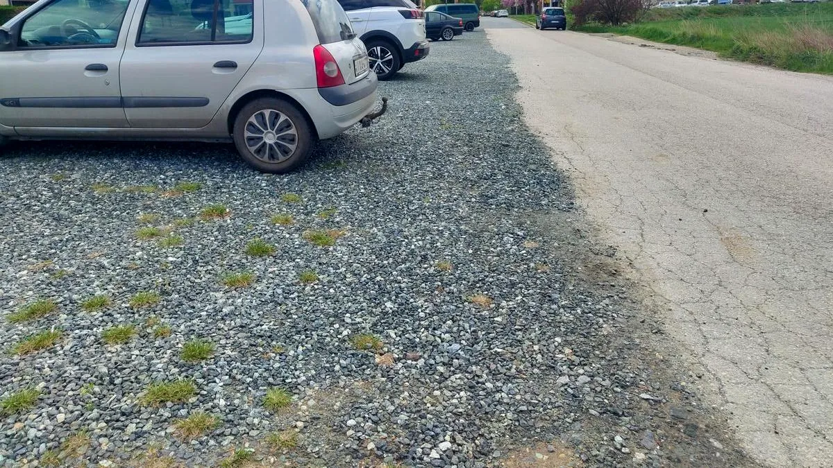 Alertă lângă România: Sute de drumuri contaminate cu azbest cancerigen