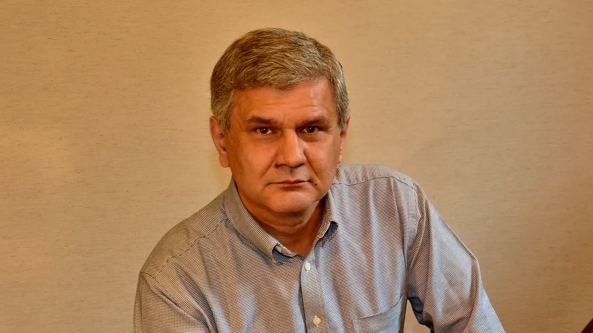 Octavian Jurma: Săptămâna viitoare, la fiecare cinci minute un român va fi răpus de COVID. Soluția? Carantină națională!