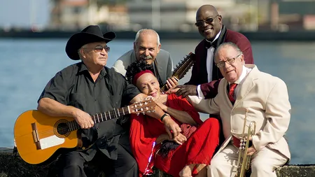 Cutiuța muzicală: Buena Vista Social Club – sunetul care a salvat onoarea unei insule necăjite