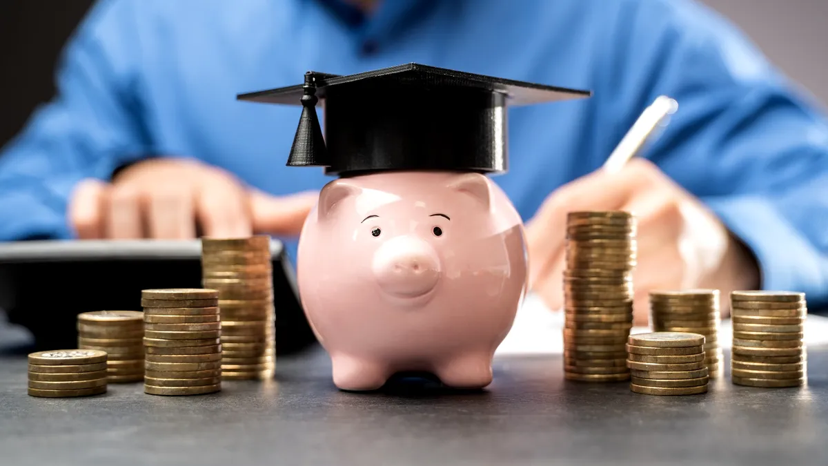 România fără busolă financiară: 9 din 10 români nu știu să-și gestioneze banii. Expert ASF: Lipsa educației financiare nu este doar o problemă personală