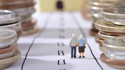 Vești bune pentru seniori! Pensii majorate pentru 600.000 de români, de la 1 septembrie