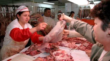 Cu cât se vinde carnea de porc în Ajun de Crăciun 