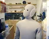 NEO, robotul care îți face curat, dansează și îți caută cheile. Viitorul costă 20.000 de dolari