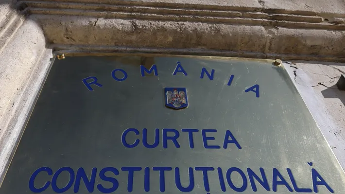 Cutremur la Curtea Constituțională: CAB decide vineri soarta judecătorilor Busuioc și Dragoș