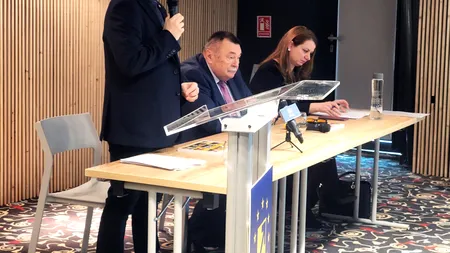 Seniorii liberali, din nou la școală! Evenimentul s-a ținut la Predeal