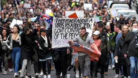 Proteste masive în Australia împotriva restricțiilor impuse de Covid - 19