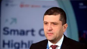 Ministrul Radu Miruță a dat administrarea SALROM pe mâna USR și UDMR și pentru exploatarea grafitului de la Baia de Fier