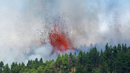 Insulele Canare: Un vulcan a erupt în La Palma. Oamenii au fost evacuați (Video)