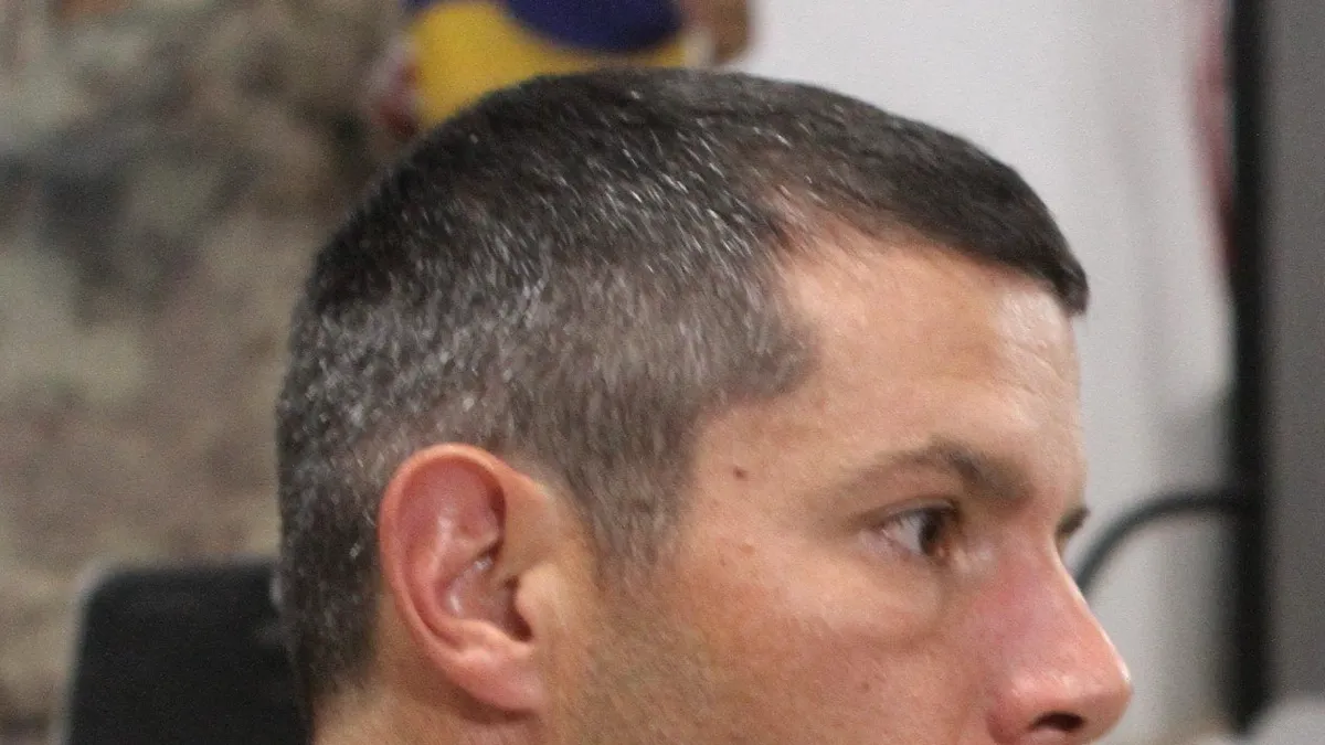 Generalul Dany Fortin, coordonatorul campaniei de vaccinare din Canada, suspectat de hărţuire sexuală