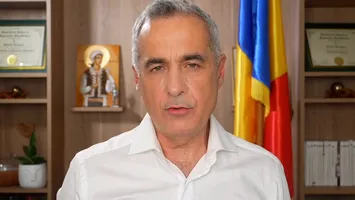 Călin Georgescu își mustră adepții: „Nu e de ajuns să stați pe Facebook” | Mitingul, sub estimări