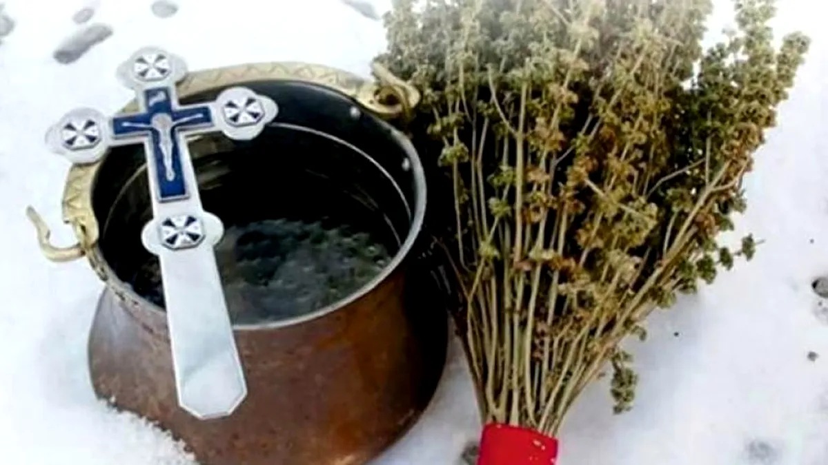 Apa „miraculoasă” de Bobotează. De ce spun oamenii că nu se strică niciodată