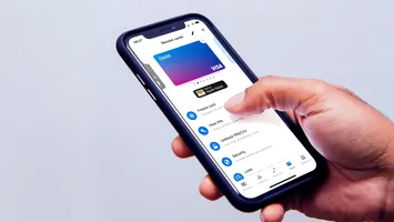 Plâng conturile de Revolut ale românilor datori la stat! S-au trezit fără bani pe card (VIDEO)