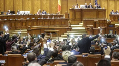 PNL, divizat: tabăra pro-Cîțu va participa la ședința din Parlament pentru prezentarea moțiunii de cenzură. Strategia este să împingă votul moțiunii până după congres