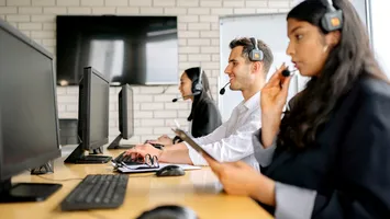 Cel mai mare fond de investiţii din lume pariază pe inteligența artificială (AI). Directorul avertizează: „Cine nu folosește AI nu va fi niciodată promovat”