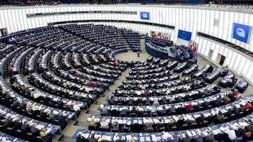 Parlamentul European adoptă un regulament inovator pentru reducerea emisiilor de metan