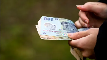 Guvernul Ciolacu a aprobat majorarea salariului minim la 3700 de lei, din 1 iulie, pas decisiv spre introducerea salariului minim european în România