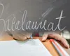 Astăzi începe simularea examenului de bacalaureat. Peste 120.000 de elevi aşteptaţi