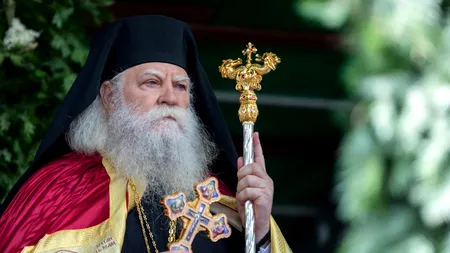 ÎPS Calinic, internat în spital cu o formă gravă de Covid