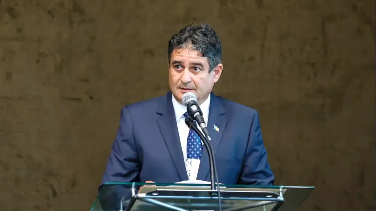 Ziua Națională, cu huiduieli la Alba Iulia. Primarul Pleșa anunță restricții pentru organizatorii viitoarelor manifestări