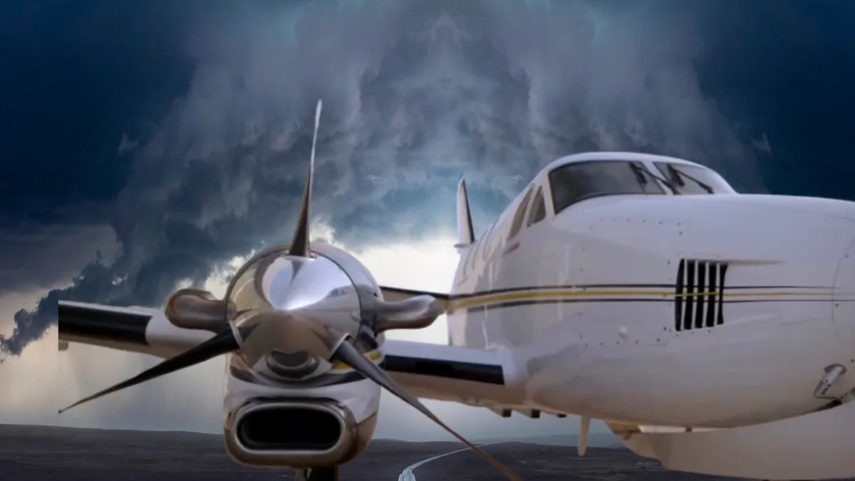 Avionul care sparge norii, deocamdată adună rugina
