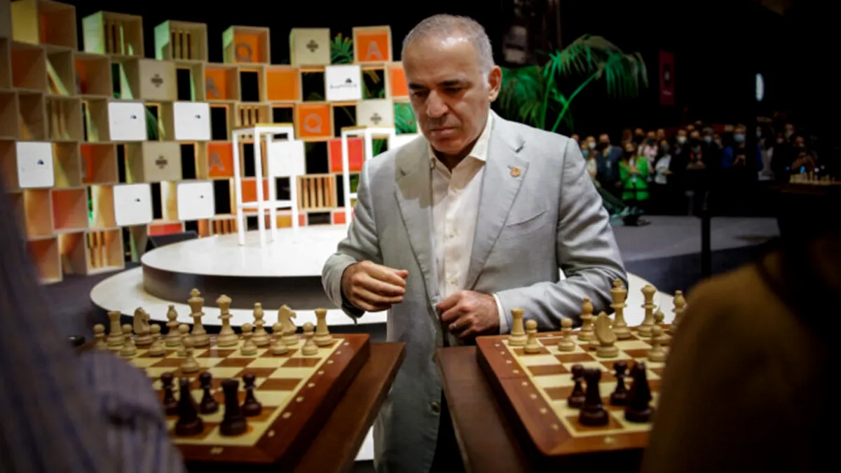 Din șahist, terorist! Kremlinul l-a inclus pe Garry Kasparov pe lista neagră