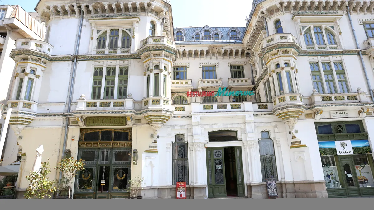Olguța, pregătită să spargă „pușculița“ pentru clădirea simbol a aristocrației craiovene. Imobilul a fost evaluat la 3,2 milioane de euro