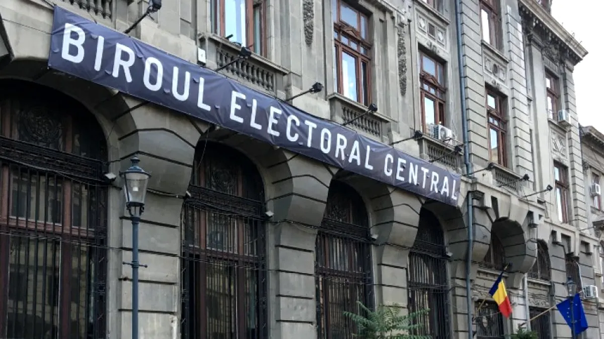 Patru noi candidaturi la prezidenţiale, admise de BEC. Cine sunt candidaţii respinşi