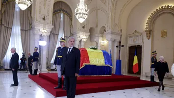 Adrian Năstase, revoltat că românii nu au ținut doliu pentru Ion Iliescu
