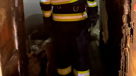 Incendiu la un bloc din Doamna Ghica, București. 11 persoane au fost evacuate