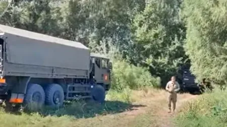Militarii instalează primele buncăre la Plauru, în Tulcea