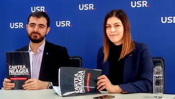 Năsui și Prună de la USR cer eliminarea impozitului minim pe cifra de afaceri