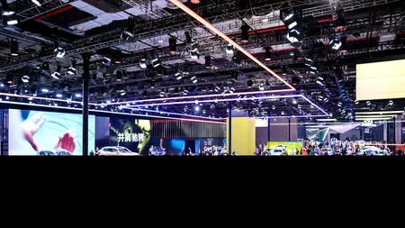În plin război comercial, Cadillac şi Buick etalează la Shanghai Auto Show noile modele şi concepte de automobile electrice