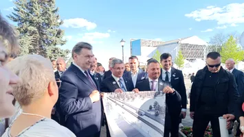 Crin Antonescu face punte între România și Republica Moldova: „Vreau să serbăm, până în 2028, intrarea Moldovei în Uniunea Europeană“