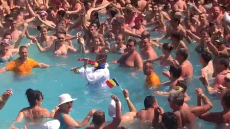 Horă în piscină cu 5.000 de oameni la un complex din jud. Brașov