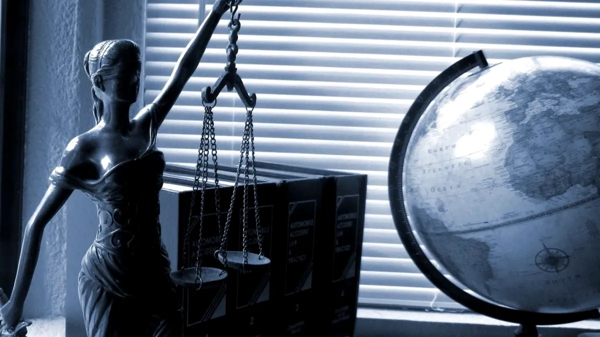 Cum a „șters” un avocat stagiar o condamnare cu executare pentru un afacerist