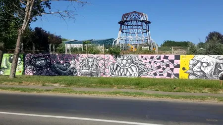 Acțiune inedită la Galați. În cadrul „HTAG Street Art Festival” sunt pictate fațadele blocurilor gri