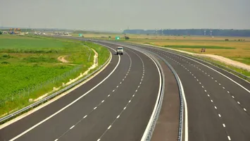 România accelerează pe A8: două contracte-cheie pun în mișcare Autostrada Unirii