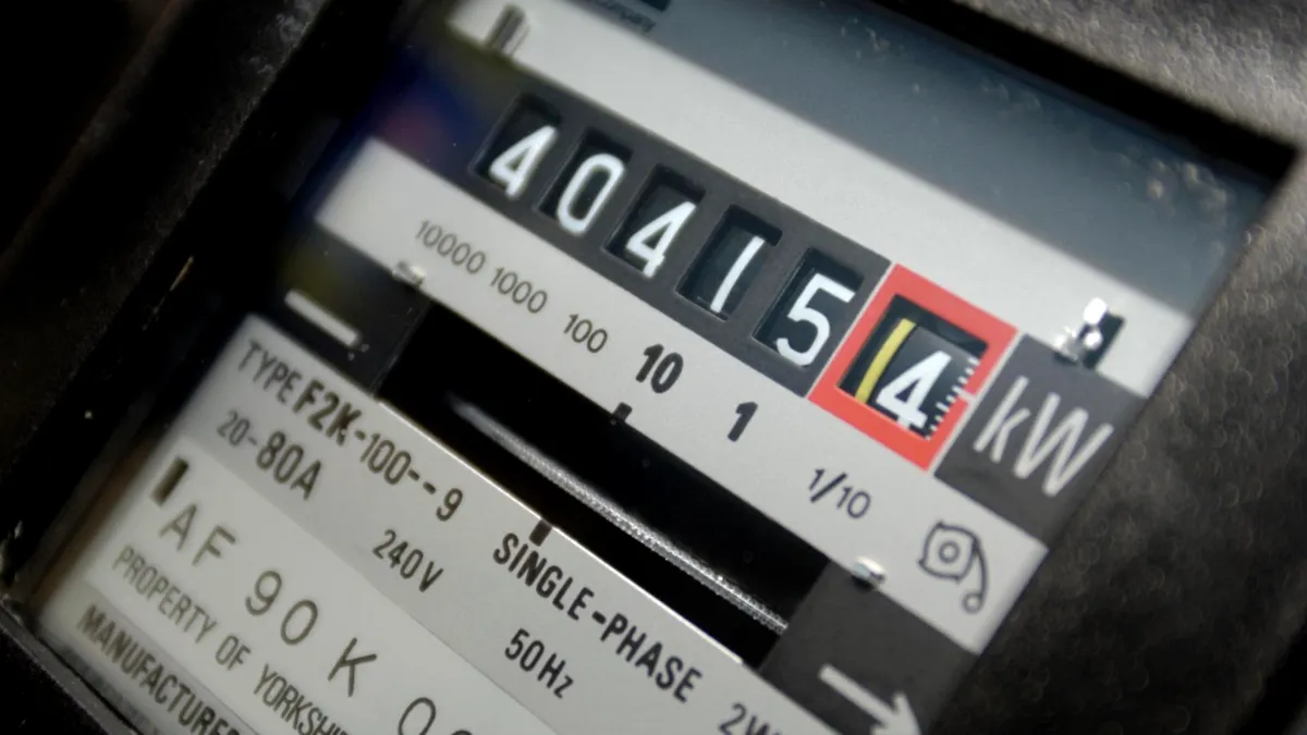 Plângeri în cascadă la PPC, moștenitoarea Enel: Facturare întârziată, creditare gratuită și consum suspect